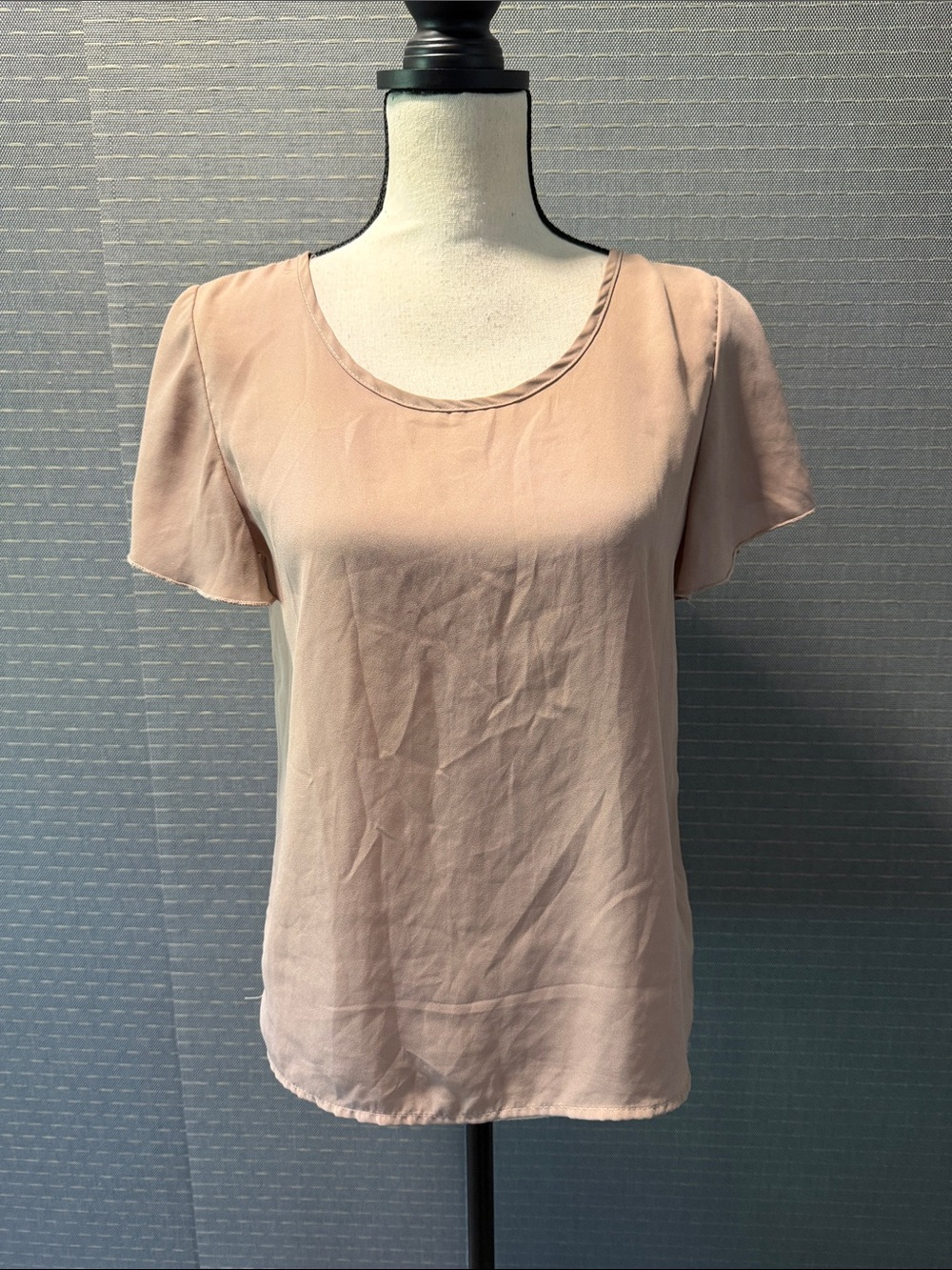Chocolate Open-Back Short Sleeve Scoop Neck Blouse